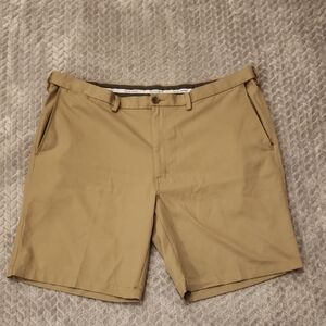 Haggar Men's Cool 18 Pro Khaki Flat Front Shorts Size 42